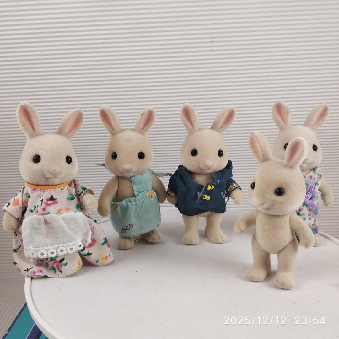 Periwinkle Rabbit Sylvanian Families Periwinkle Milk Rabbit Family of Five - Etsy