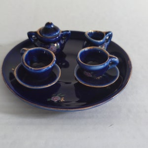 vintage mini dollhouse coffee tea service miniature  blue