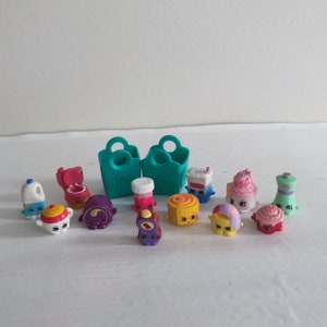 Vintage shopkins toys set
