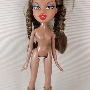 Bratz Doll Play Sportz Football Soccer Yasmin