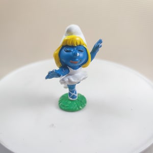 Smurfs Ballerina Smurfette #20098 Ballet Dance Vintage Peyo PVC Figurine