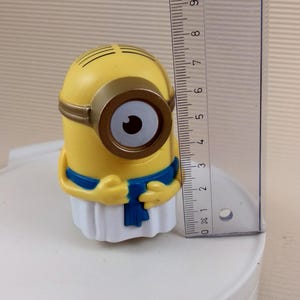 Vintage Despicable Me Minions: Despicable Me in a DRESS STUART MINION ...