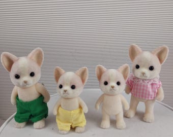 Epoch Sylvanian Families Chihuahua Set of 4 Play House toys doll from Japan