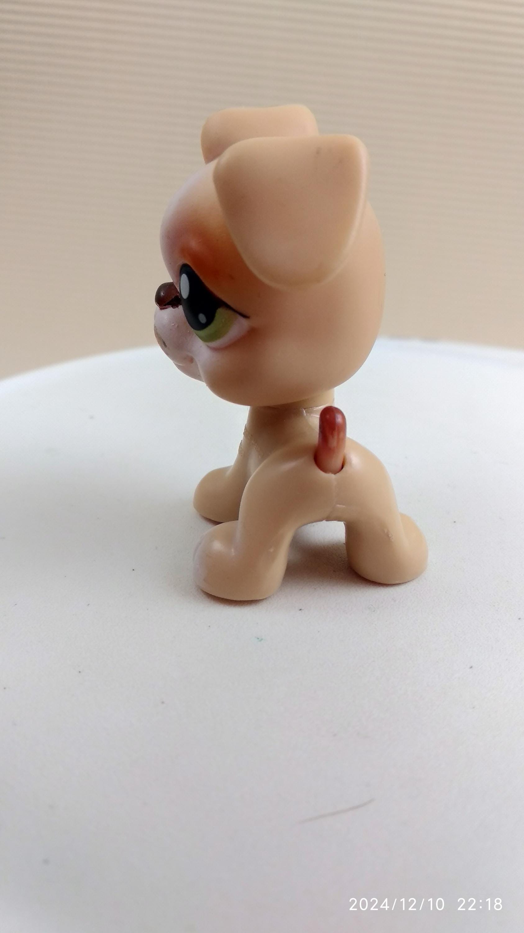 Figurine Littlest Pet Shop (LPS) Chien Boxer Beige Yeux Verts #235 - Occasion