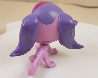 Littlest Pet Shop: Terriers and Tiaras Reunion: Starring Zoe Trent: 9780316301367: O'Ryan, Ellie