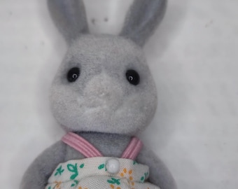 Sylvanian Families Babblebrook Grey Rabbit 1.ª edición vintage