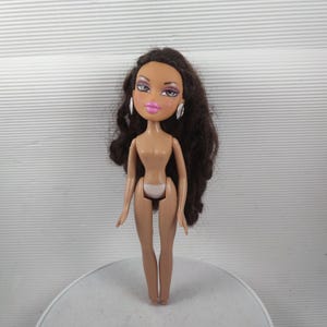 Bambola Bratz Yasmin vintage autentica