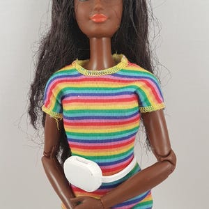Vintage Barbie fashionistas black doll jointed without wheelchair