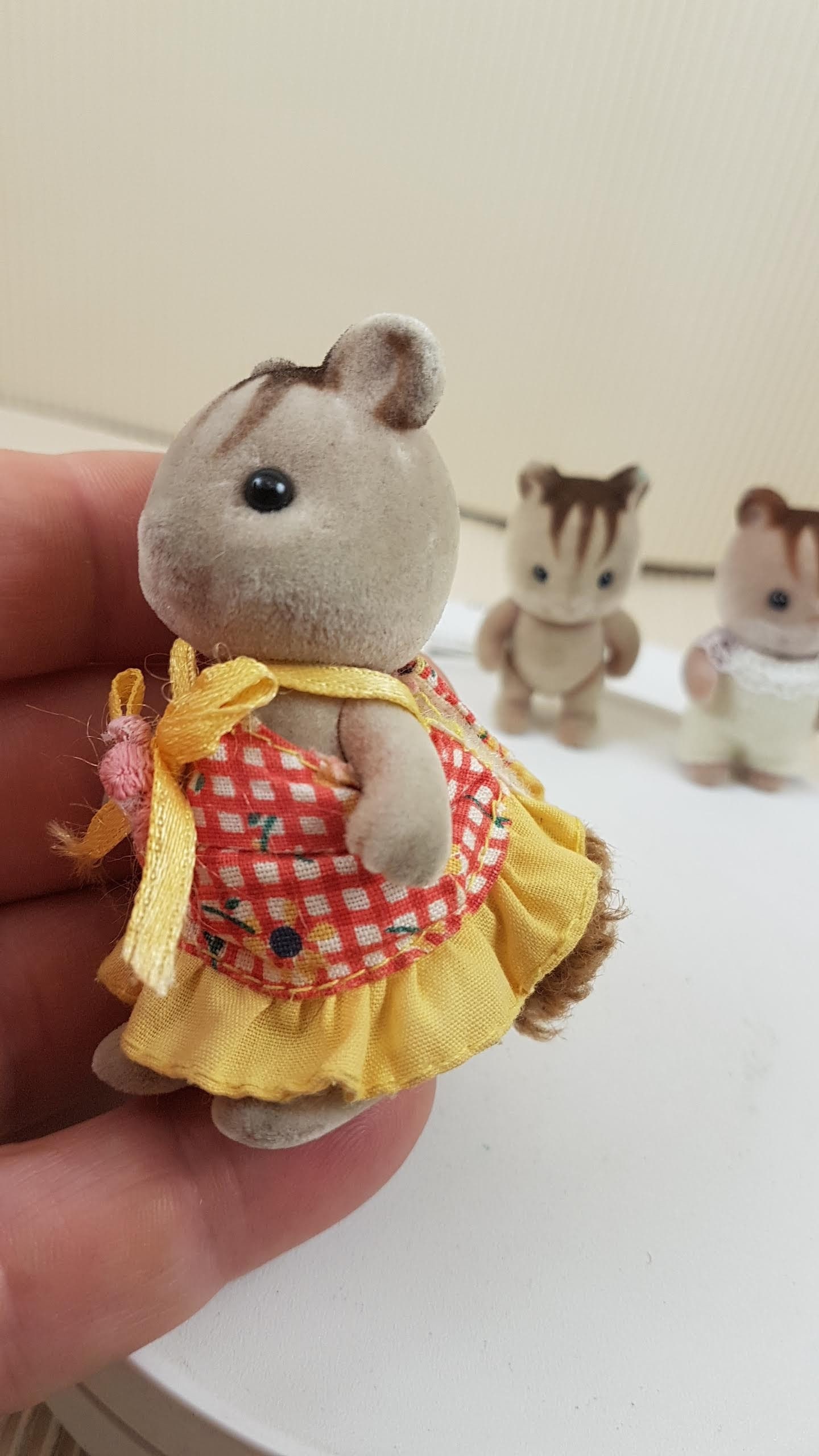 Calico Critters Walnut Squirrel Family of 3, Sylvanian
