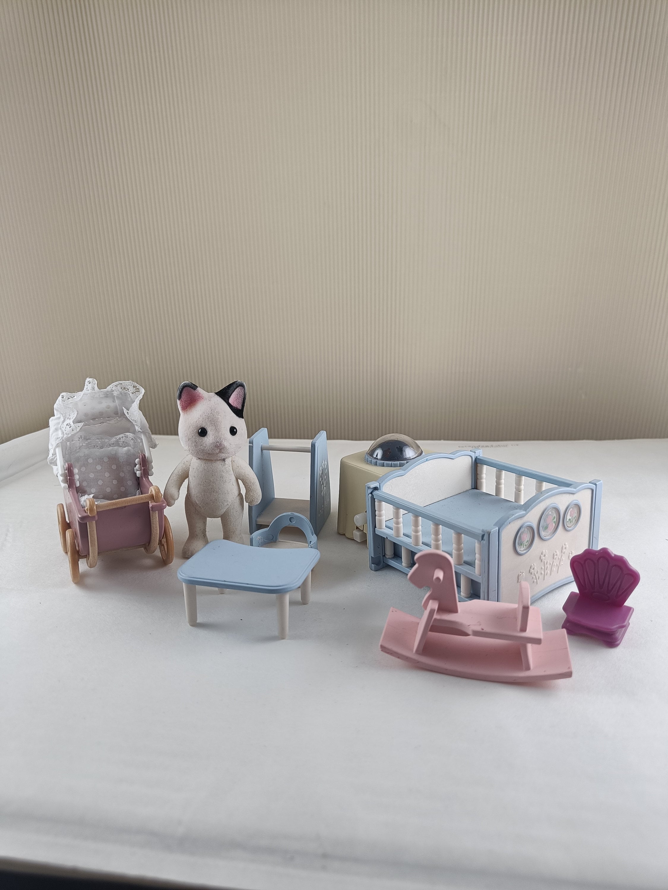 New Sylvanian Families doll Baby Bunk bed Set / Calico Critters