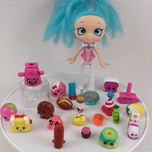 Vintage shopkins toys set