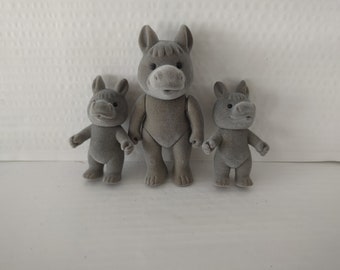 Famiglie della foresta degli anni '80 Famiglia di asini Papà Mamma Ragazzo Ragazza MC Giocattolo Vintage