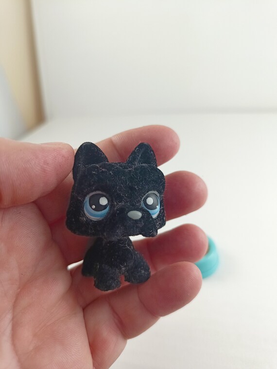 Lps black cheap dog