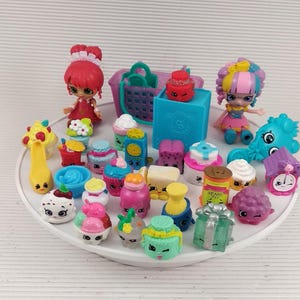 Vintage shopkins toys set