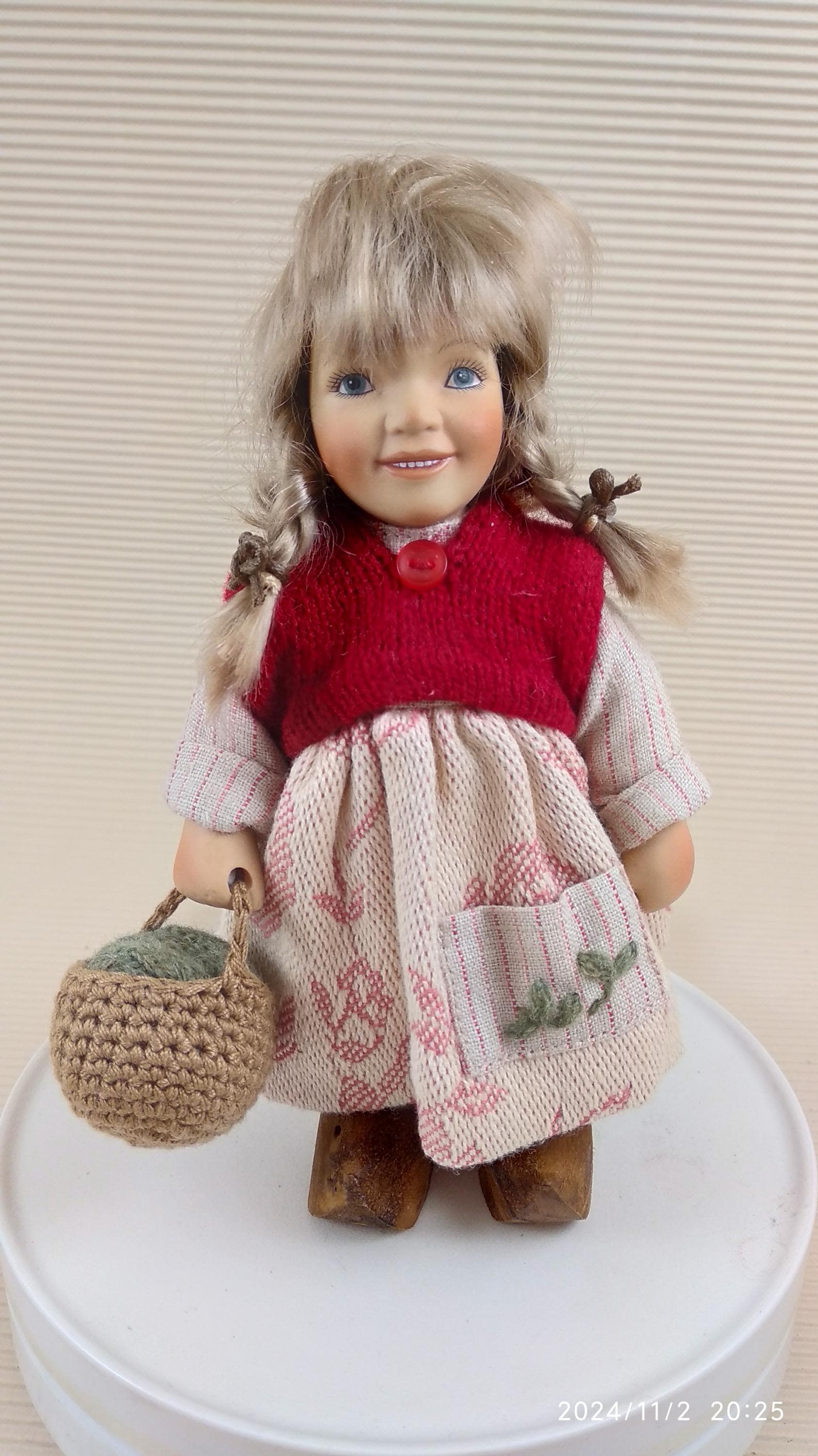 Birgitte Frigast - Etsy