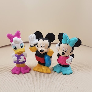 Fisher- Disney Mickey Mouse Clubhouse Bath Squirter Daisy