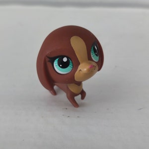 Littlest Pet Shop LPS 3297 Brown Dachshund Puppy Dog