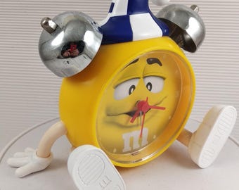 Vintage Yellow M&M Table Rare Clock Plastic Candy Chocolate
