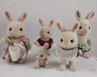 Familias de Sylvanian Conejo Lechero Periwinkle Familia de cinco