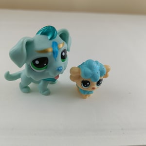 Littlest Pet Shop: Aqua Blue Saint Bernard & Glitter Lamb Sheep