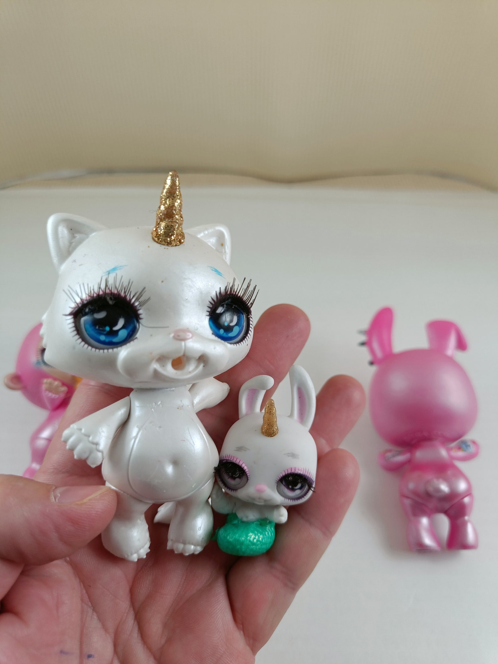 Poopsie Unicorn Rainbow Brightstar Classic - Einhorn-Spielzeug Mit Reißverschluss