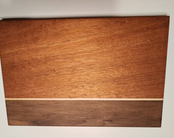 Cutting board/ charcuterie board.