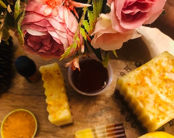 Tumeric Honey & Lemon Soap, Moisturizing for Face and Body, All Natural Body Cleanser, Honey Bar Soap, Face Soap Cleanser, Brightening Soap
