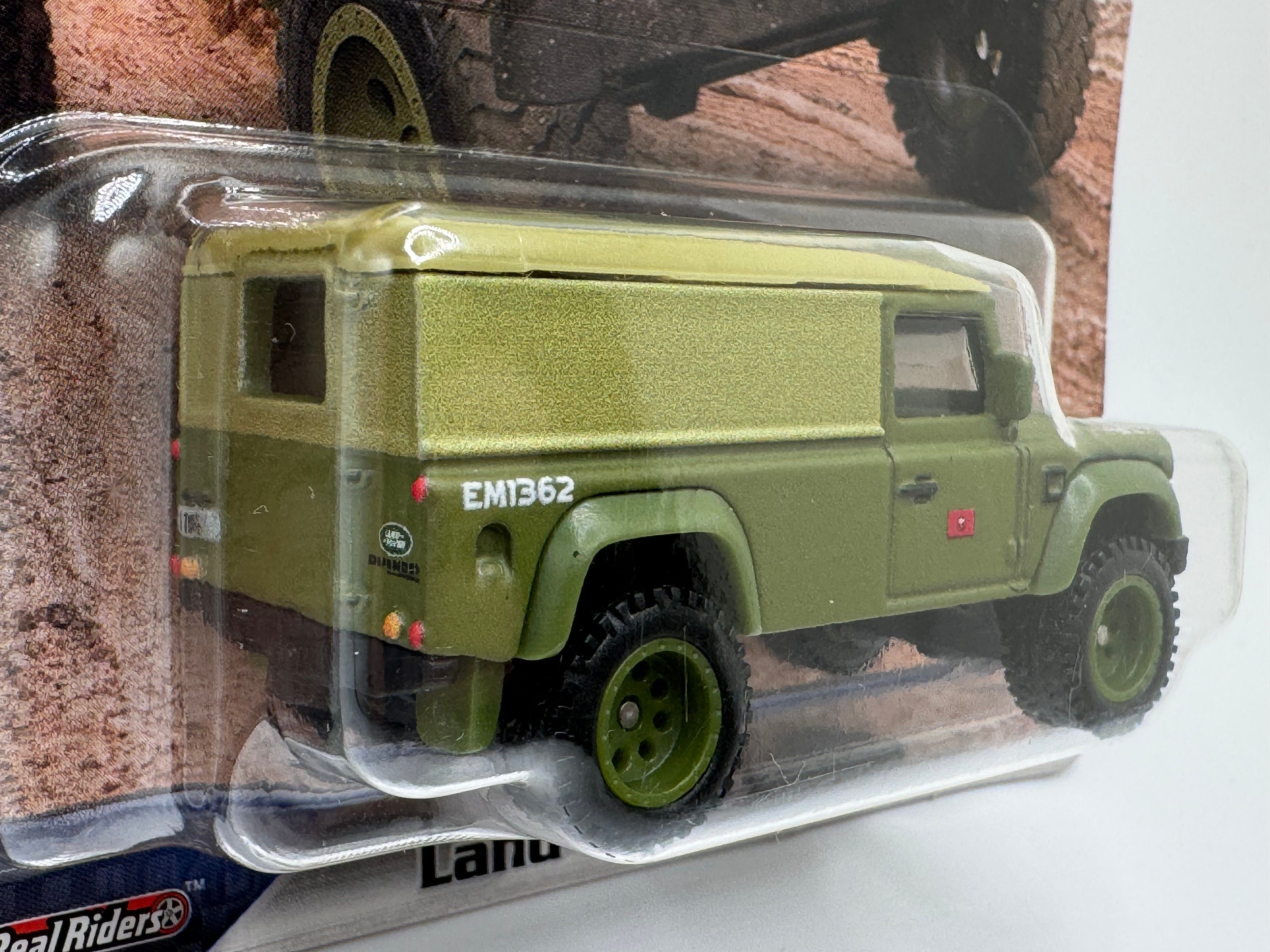 HOT WHEELS MARVEL Land rover defender 110 hard top Doctor Strange (NG30