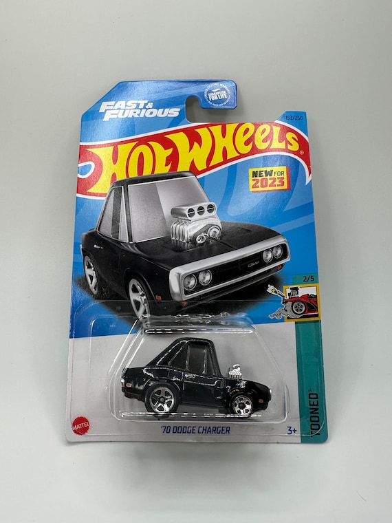 Hot Wheels '70 Dodge Charger Fast & Furious Tooned - Gift for