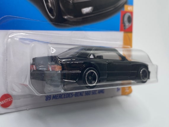 Hot Wheels '89 Mercedes-benz 560 SEC AMG - Gift for