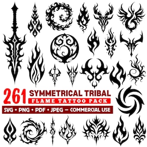 Può includere: Una collezione di 261 disegni di tatuaggi tribali simmetrici a forma di fiamma in nero. I disegni includono fiamme, spirali e altre forme astratte. Il testo "261 SYMMETRICAL TRIBAL FLAME TATTOO PACK" è in rosso. Formati: SVG, PNG, PDF, JPEG.