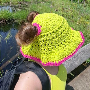 Big Ass BUN-ket Hat Pattern | Crochet Space Bun Hat Pattern | Chunky Bucket Hat with Bun Holes – Easy, Fast, Funky Summer Crochet Bucket Hat