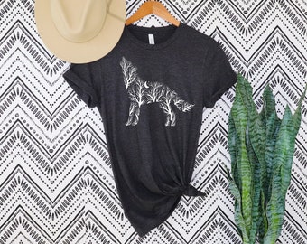 Wolf Shirt, Howling Wolf, Floral Wolf, Wolf Lover Gift, Animal Lover Shirt, Wolf Girl, Wolves Gifts, Wildlife Animals Tee,Camping shirt