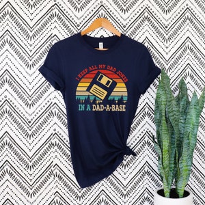 Je garde toutes les blagues de mon père dans une chemise pour papa, nouvelle chemise papa, chemise papa, chemise papa, chemise fête des pères, meilleure chemise papa, cadeau pour papa