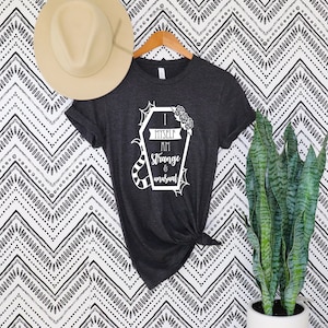 Women&#39;s Shirt,I Myself Am Strange And Unusual, Disneyland Shirt, Strange And Lydia Deetz T-shirt, Unusual Horror Shirt,Universal Studios tee