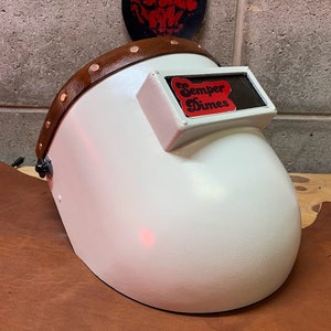 Spezialangefertigte Schweißerhaube. Gehackt mit einem Softop