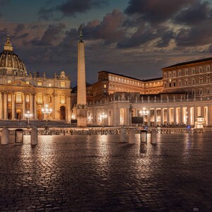 Vatican Square - St. Peter&#39;s Basilica - Vatican Rome Wall Art on Canvas, Metal & Acrylic - Italy Travel Decor