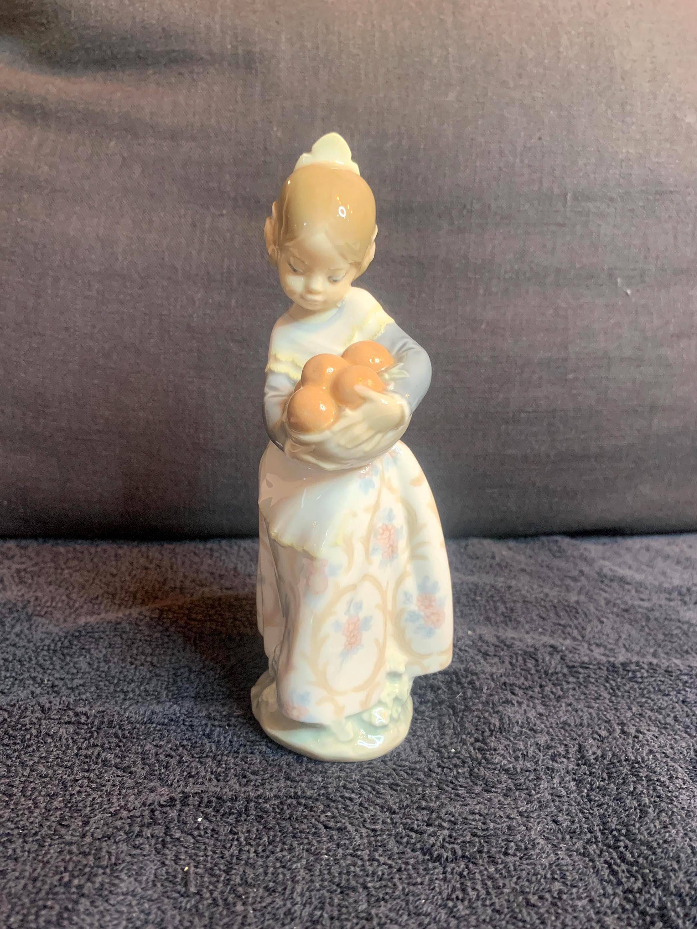 Lladro Valencia Girl With Oranges - Etsy