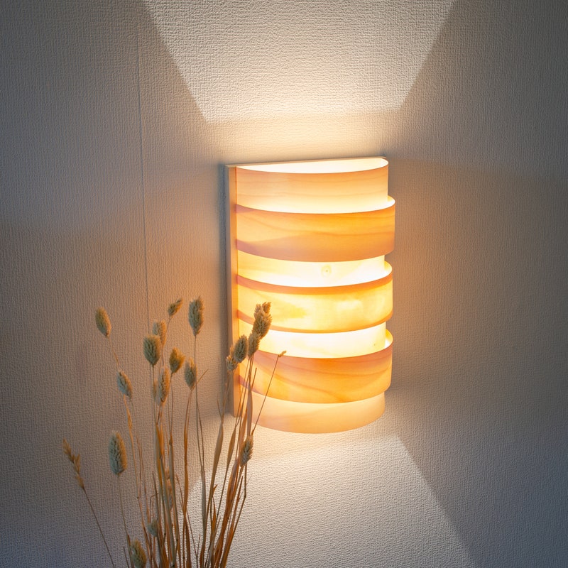 Wooden Atmospheric Wall Lamp