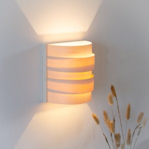 Ash Veneer Wall lamp - Cozy Ambient Light Fixture For Any Living Space - Light Decoration For Home Decor - Wooden Wall Sconce Lamp