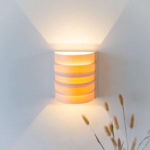 Wooden wall LED lamp - Ash veneer Sconce - Wall sconce light - bedside lamp - Sconce lamp for bedroom - Wooden light fixture