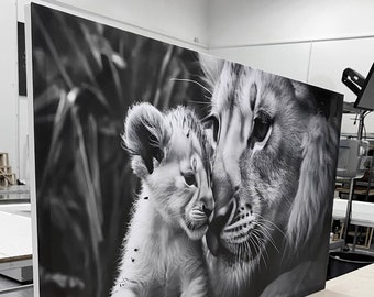 Schwarzweiße Löwenliebe, Leinwanddruck, Wohnkultur, Wandkunst auf Leinwand, Wandkunst, Wildtierkunst, Tier, Perfektes Geschenk, Raumdekor