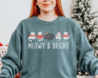 Comfort Colors® Christmas Sweatshirt, Christmas Cat Sweater, Cat Mom Sweatshirt, Cat Lover Sweatshirt, Meowy Christmas Sweater