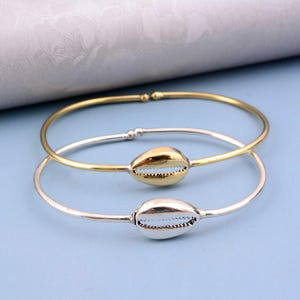 Boho Cowrie Shell Brass Bangle Bracelet Set - Beach Jewelry