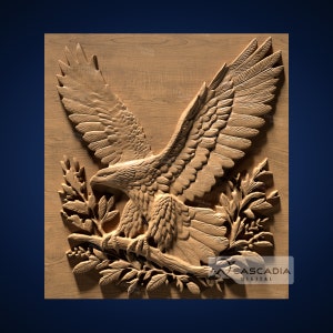 Könnte beinhalten: Eine Holzschnitzerei eines Adlers mit ausgebreiteten Flügeln, der auf einem Ast mit Blättern sitzt. Der Adler blickt nach links und hat eine detaillierte, realistische Darstellung. Die Schnitzerei befindet sich auf einem hölzernen Hintergrund.