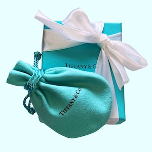 Tiffany & Co, Authentic Packaging, Suede Pouch, Blue Box, White ribbon, Vintage, Gift for her, Tiffany blue box, Blue wrapping, Blue Box