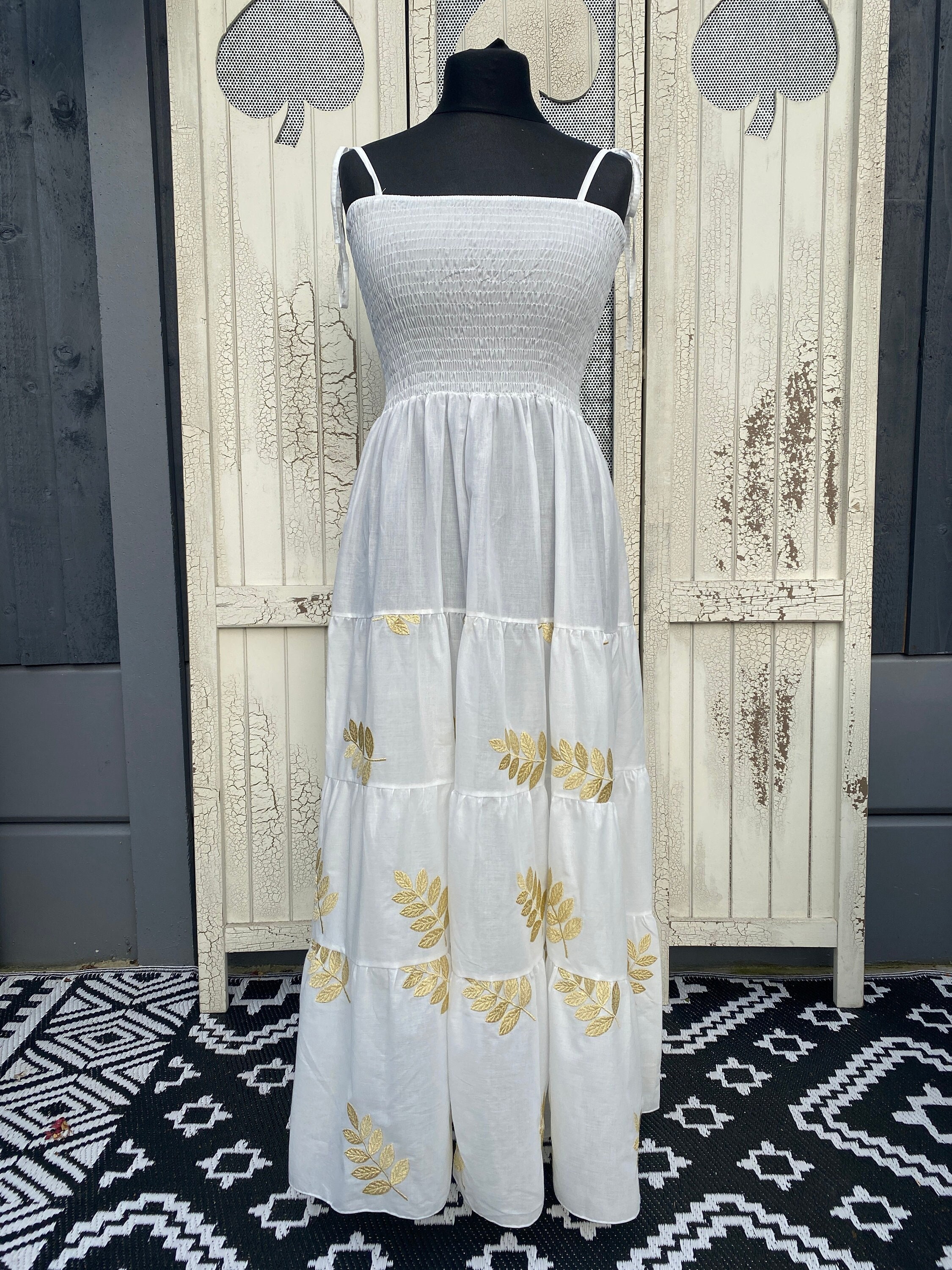 Flowing top cotton dresses
