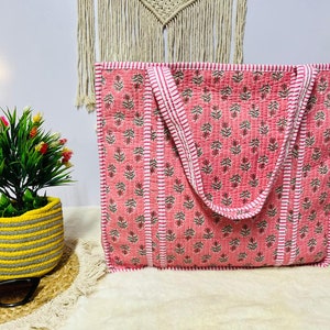 Gesteppte Baumwolle handgedruckte Einkaufstasche, Florale Einkaufstasche / Frauen Einkaufstasche / ethnische Baumwollumhängetasche / große Einkaufstasche für Geschenke