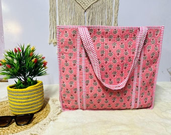 Gesteppte Baumwolle handbedruckt Einkaufstasche, Florale Einkaufstasche / Frauen Einkaufs Tragetasche / ethnische Baumwollumhängetasche / große Einkaufstasche für Geschenke,