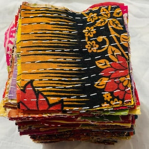 Wholesale Kantha Scrap Vintage Cotton Quilted Fabric Scraps Hand Stitch Reversible Scrap Bundle Handmade Floral Print Scrap Squares Pack